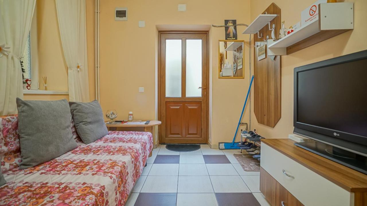 Apartament Simon Brasov Bagian luar foto